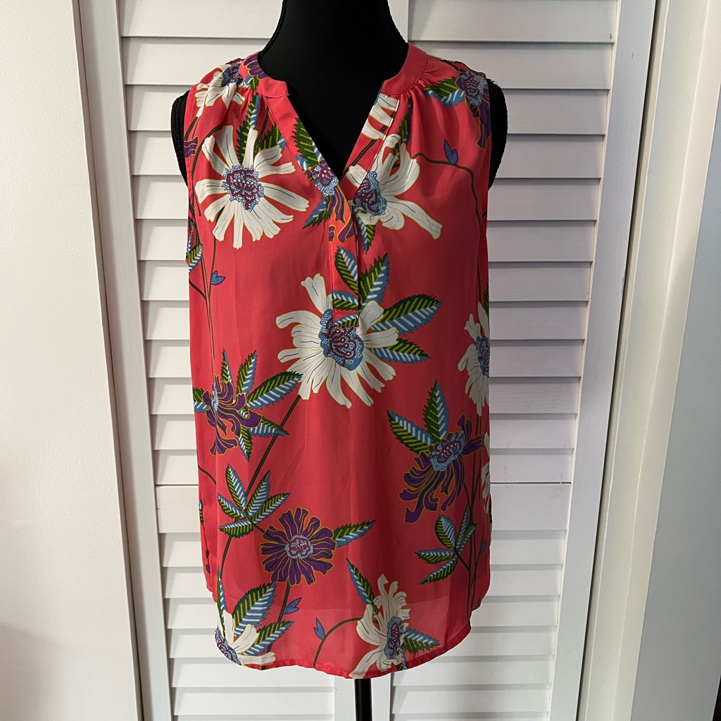 Violet & Claire Red Blouse With Gray Floral Print